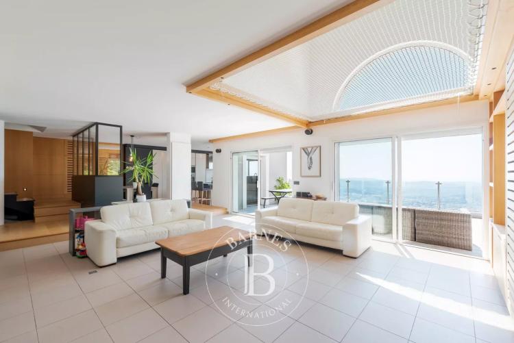 Grasse - Villa familiale avec vue mer panoramique et appartement indépendant