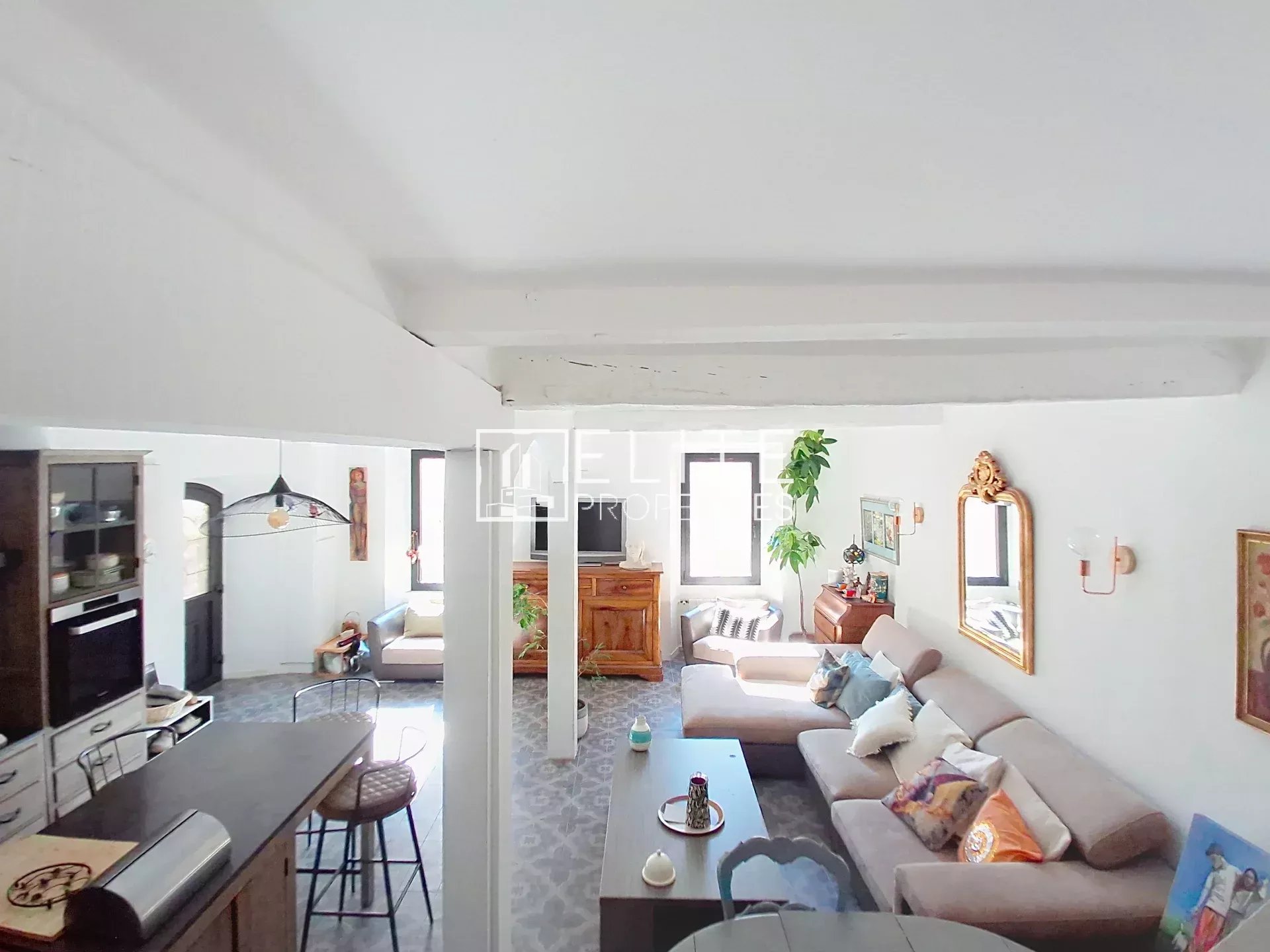 Magagnosc - Maison de village  rénovée -152 m²
