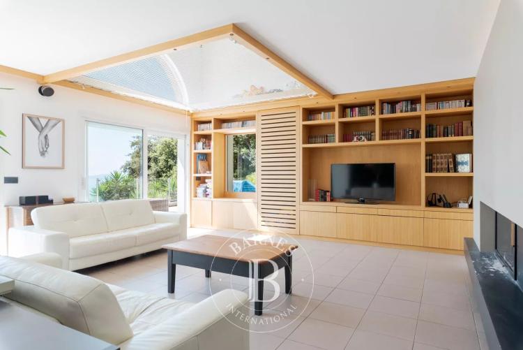 Grasse - Villa familiale avec vue mer panoramique et appartement indépendant