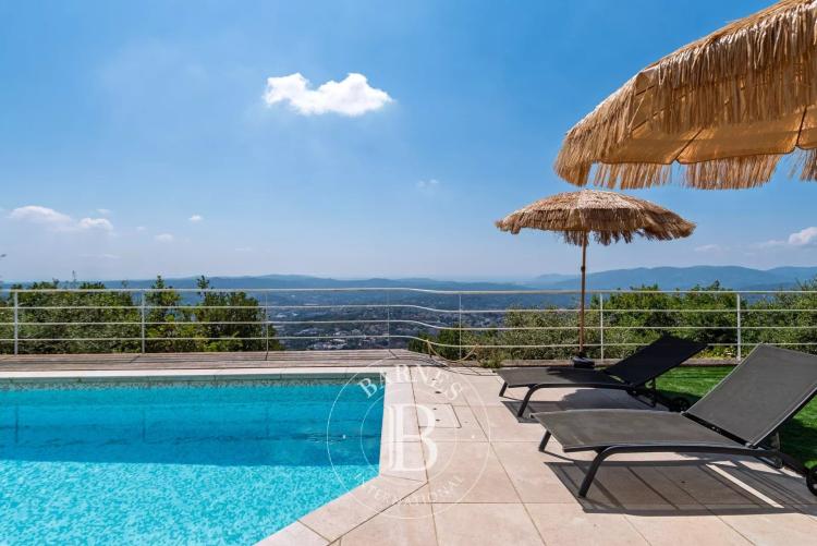 Grasse - Villa familiale avec vue mer panoramique et appartement indépendant