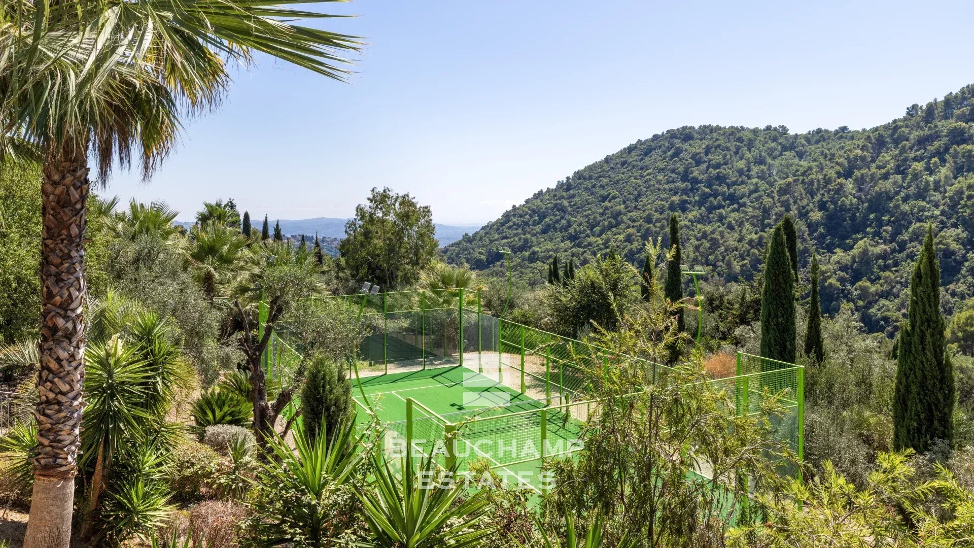 Villa néo-provençale 6 chambres avec potentiel hôtelier - Grasse
