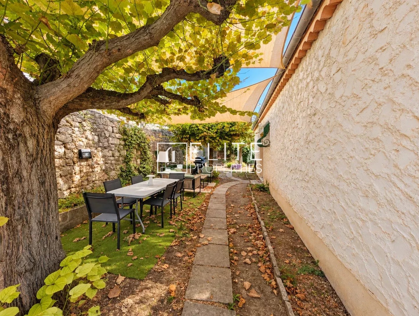 EXCLUSIVITE - ST JACQUES : Maison individuelle 120m² + Terrain 900 m²