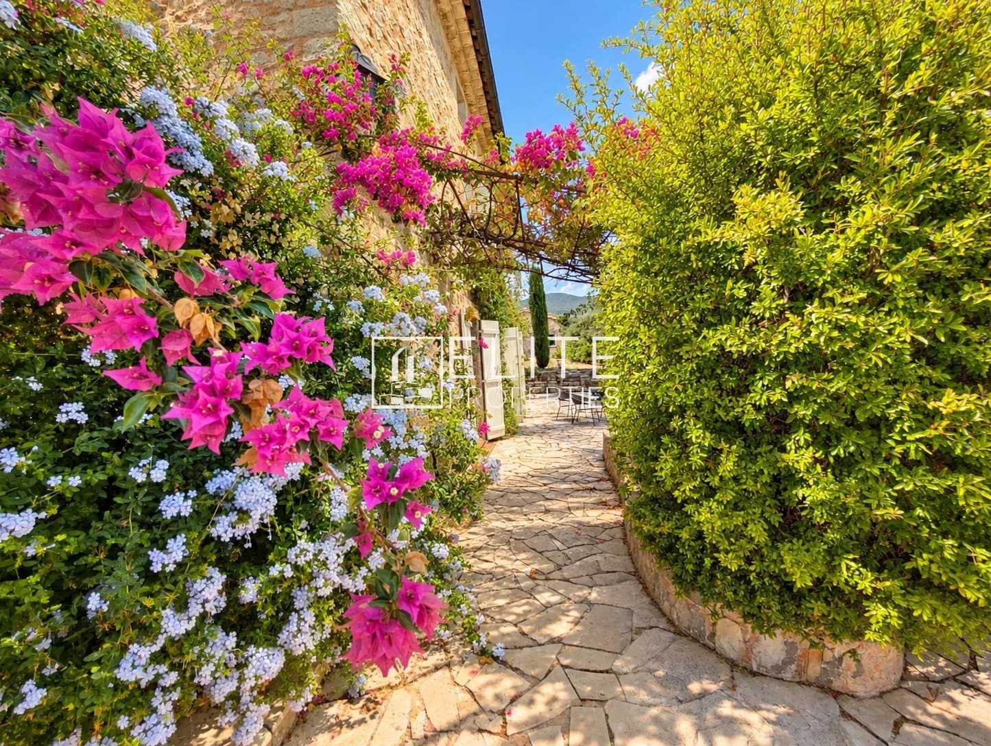COUP DE COEUR ST ANTOINE - Charme provençale et vieilles pierres
