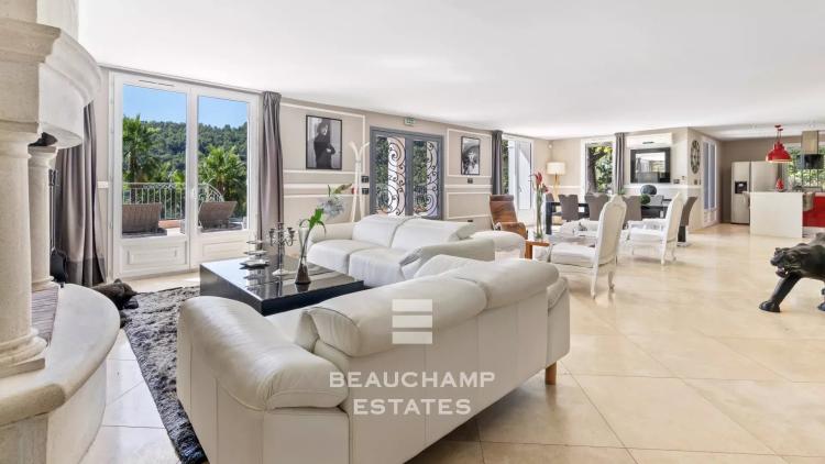 Villa néo-provençale 6 chambres avec potentiel hôtelier - Grasse