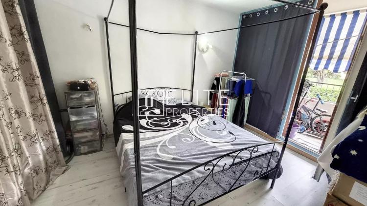 APPARTEMENT 4 PIECES 70m² + CAVE GRASSE