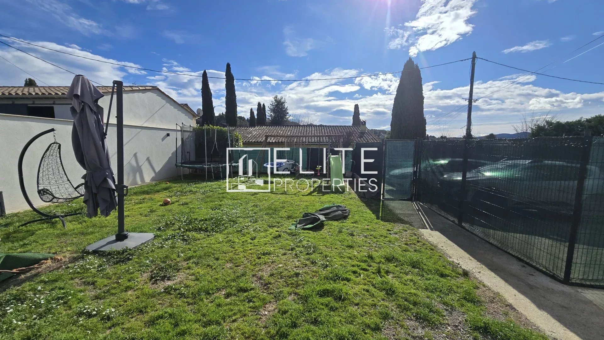 MAISON 7 PIÈCES DE 255 m² – GRASSE