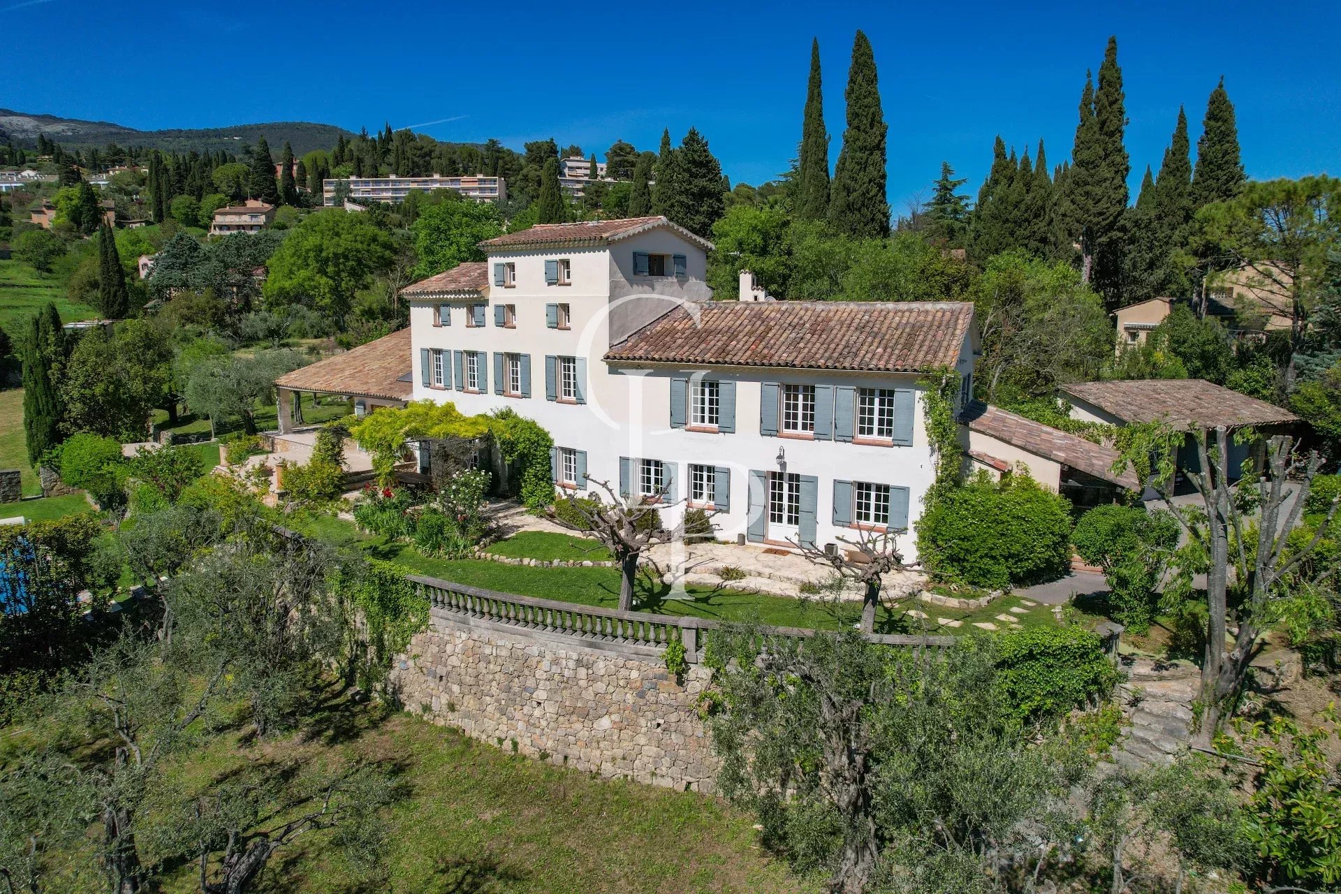 VILLA LILY