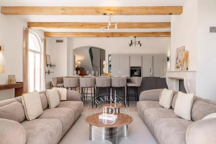 À 10 minutes de Mougins - Villa rénovée avec Mazet en pierre indépendant - 6 chambres