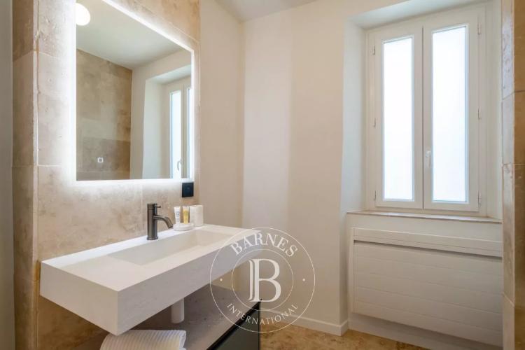 À 10 minutes de Mougins - Villa rénovée avec Mazet en pierre indépendant - 6 chambres
