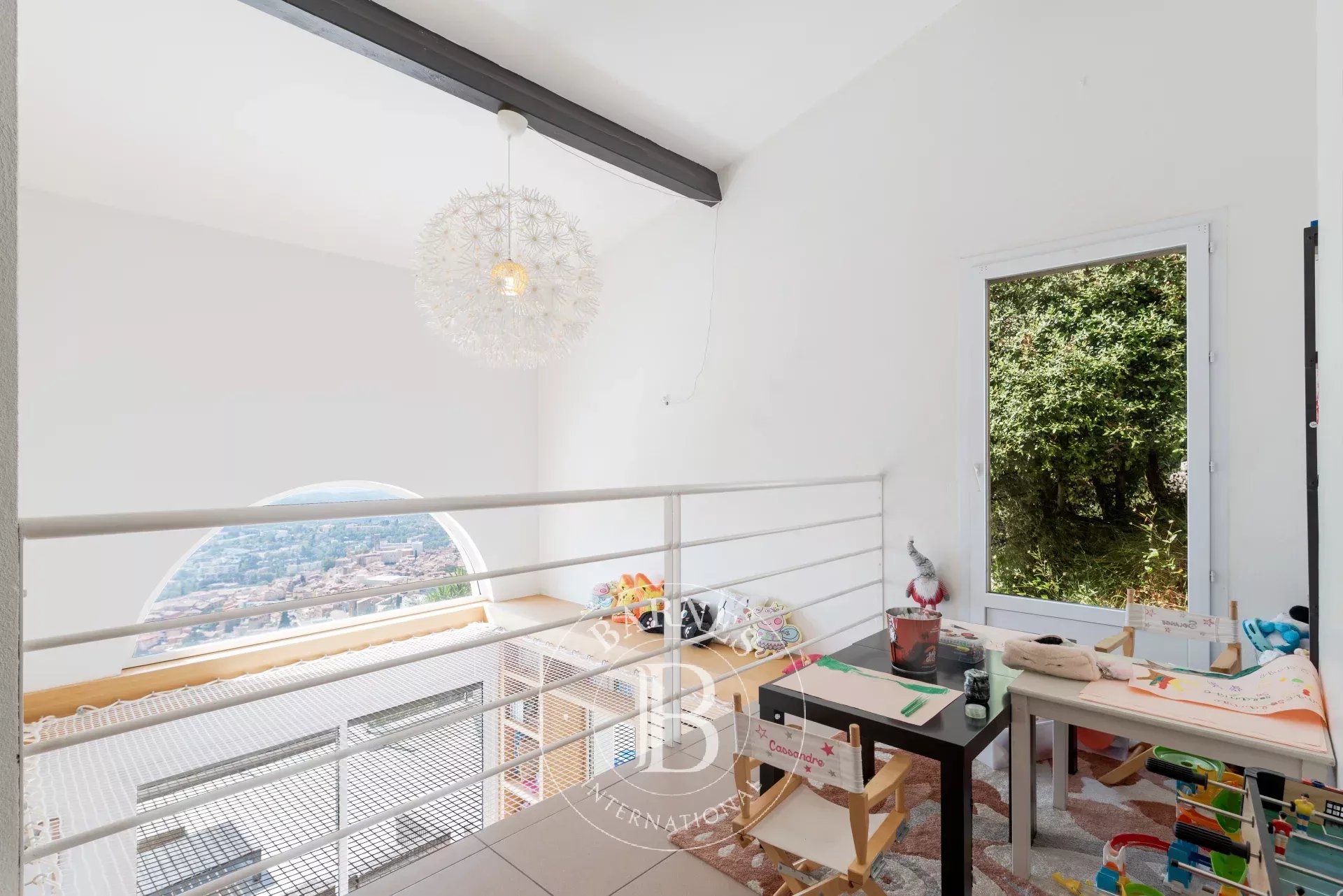 Grasse - Villa familiale avec vue mer panoramique et appartement indépendant