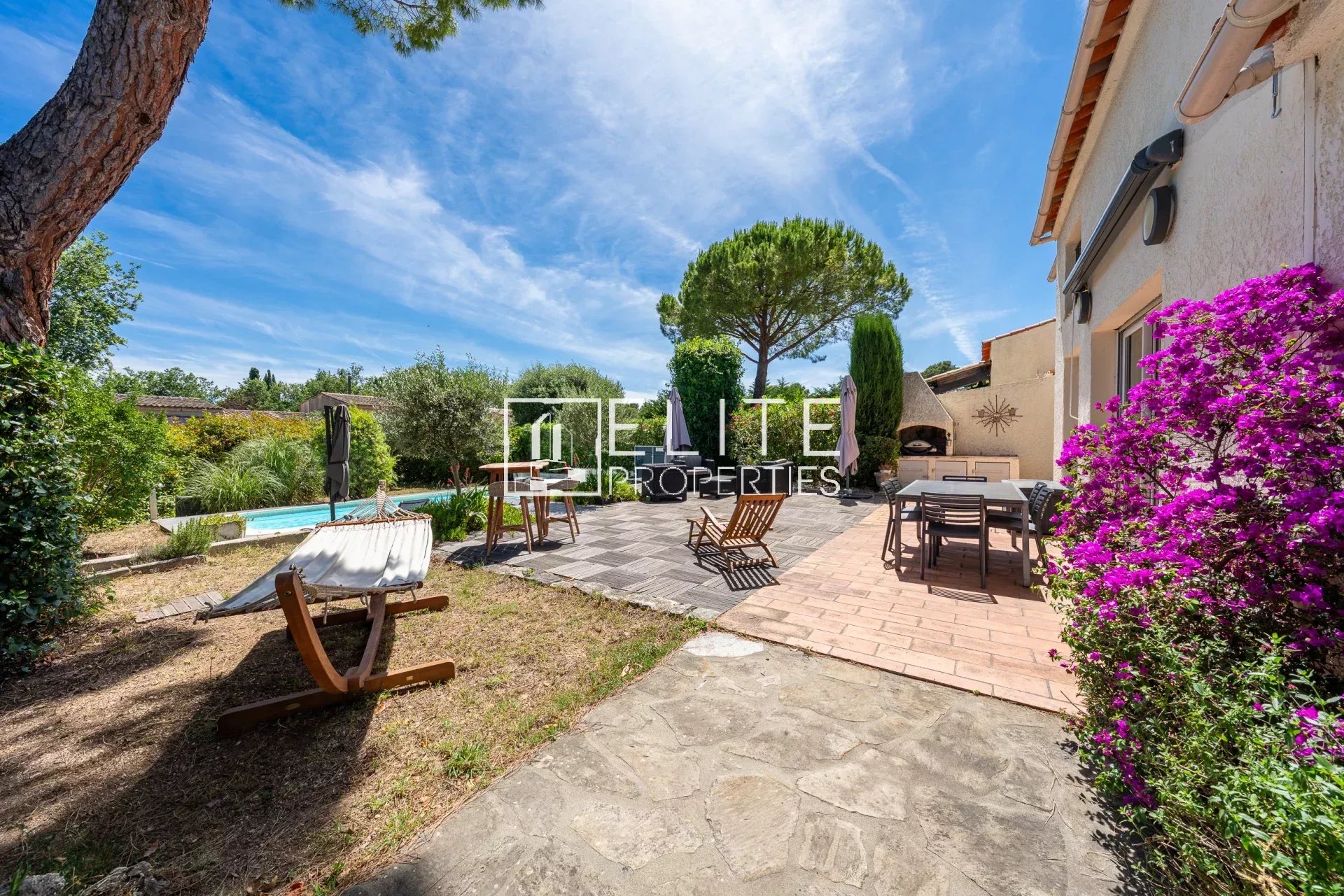 Grasse Saint-Jacques - Domaine privé et sécurisé